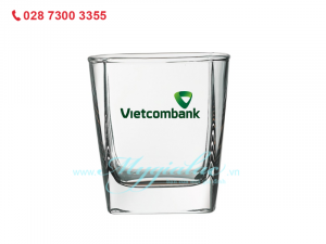 Ly Thap Thuy Tinh In Logo Vietcombank